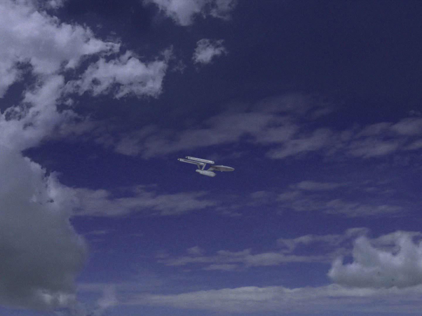 ariane179254_StarTrek_1x19_TomorrowIsYesterday-NewEffects_0005.jpg