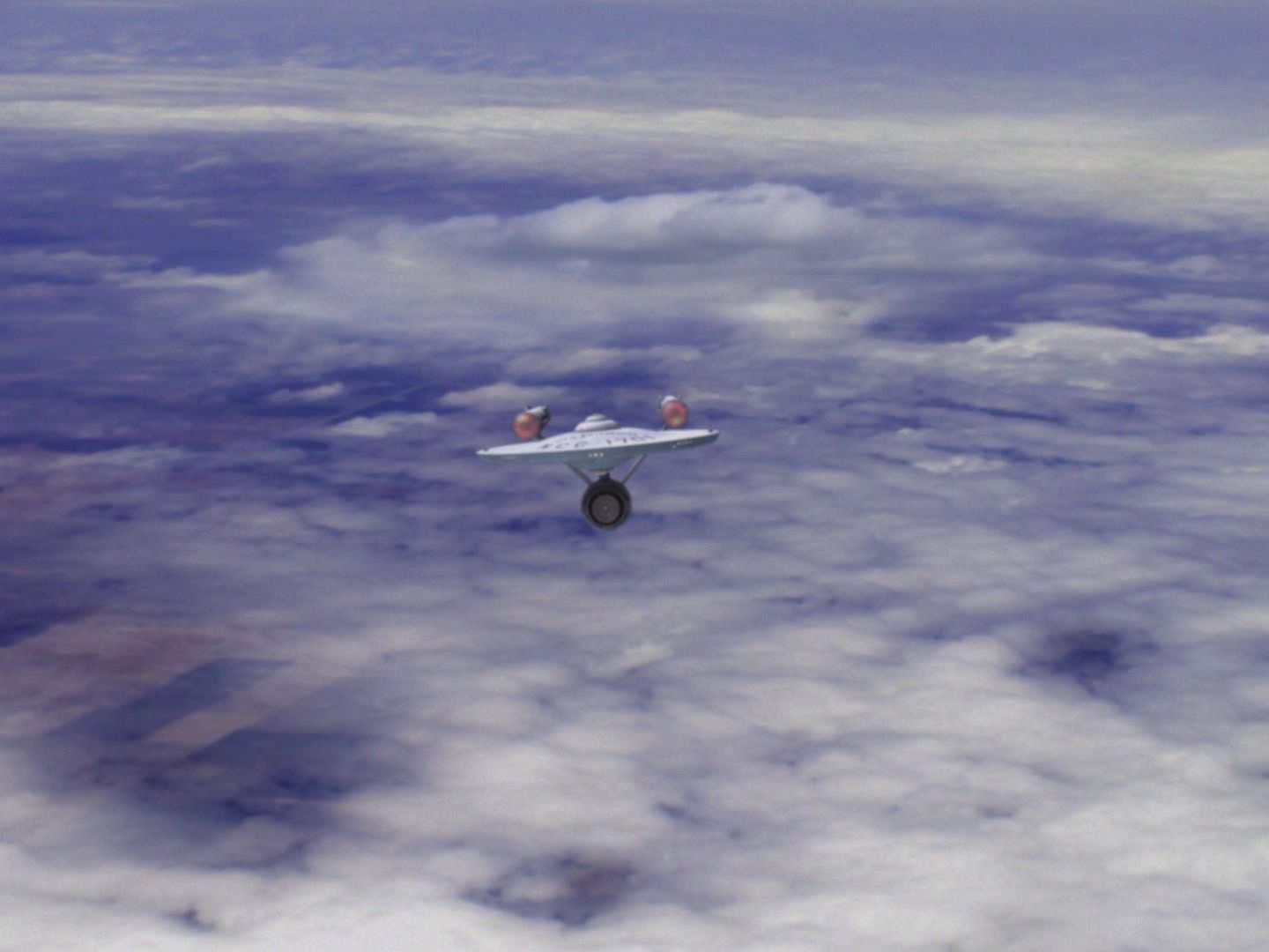 ariane179254_StarTrek_1x19_TomorrowIsYesterday-NewEffects_0096.jpg