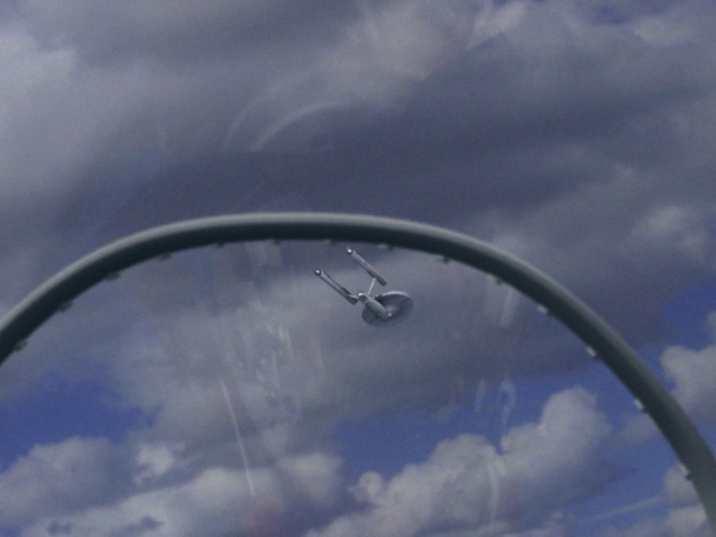ariane179254_StarTrek_1x19_TomorrowIsYesterday-NewEffects_0156.jpg