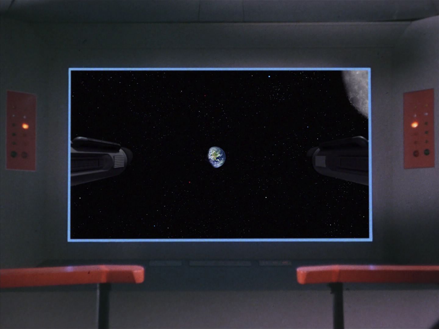 ariane179254_StarTrek_1x19_TomorrowIsYesterday-NewEffects_0272.jpg