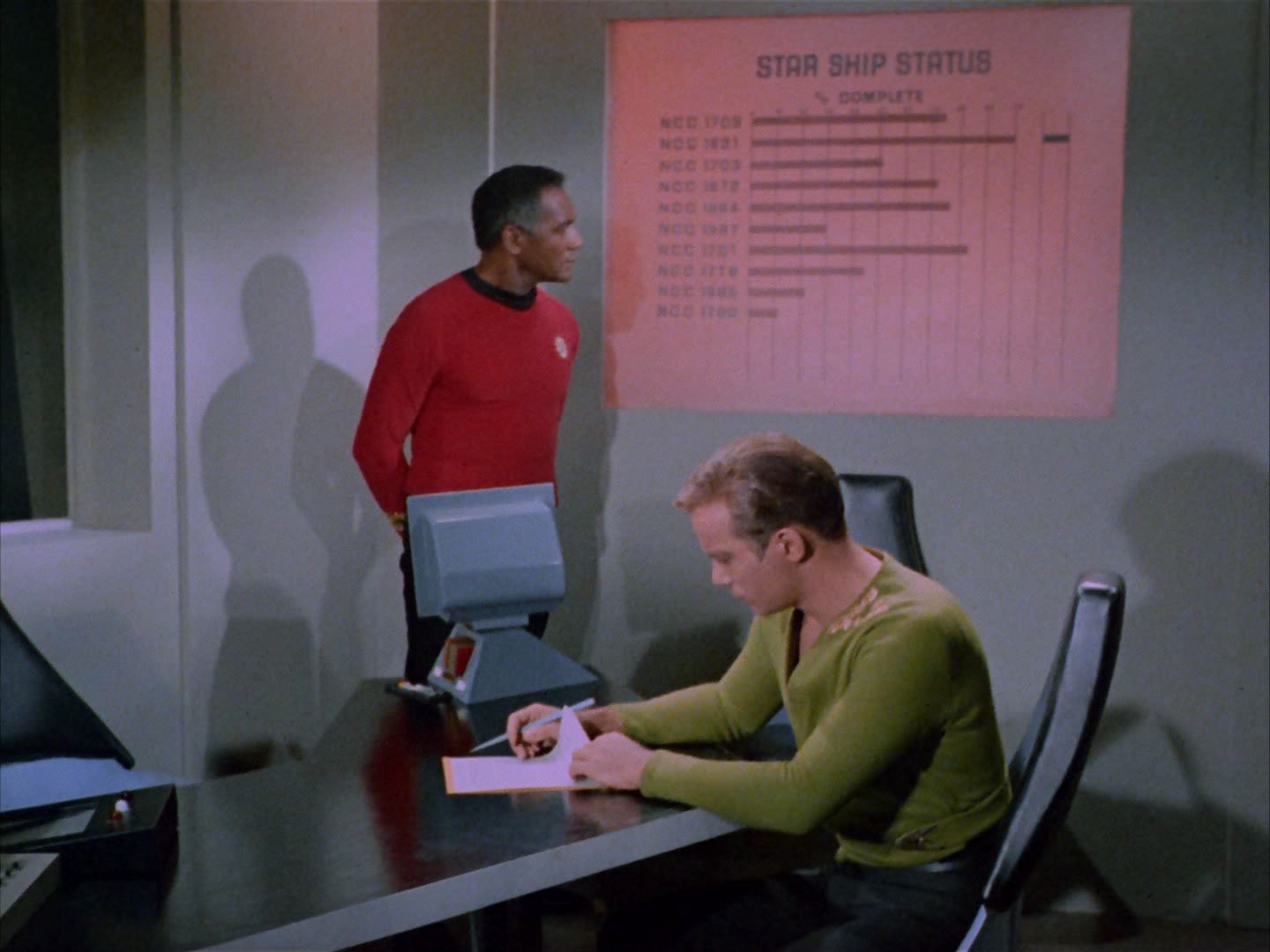 ariane179254_StarTrek_1x20_CourtMartial_0030.jpg