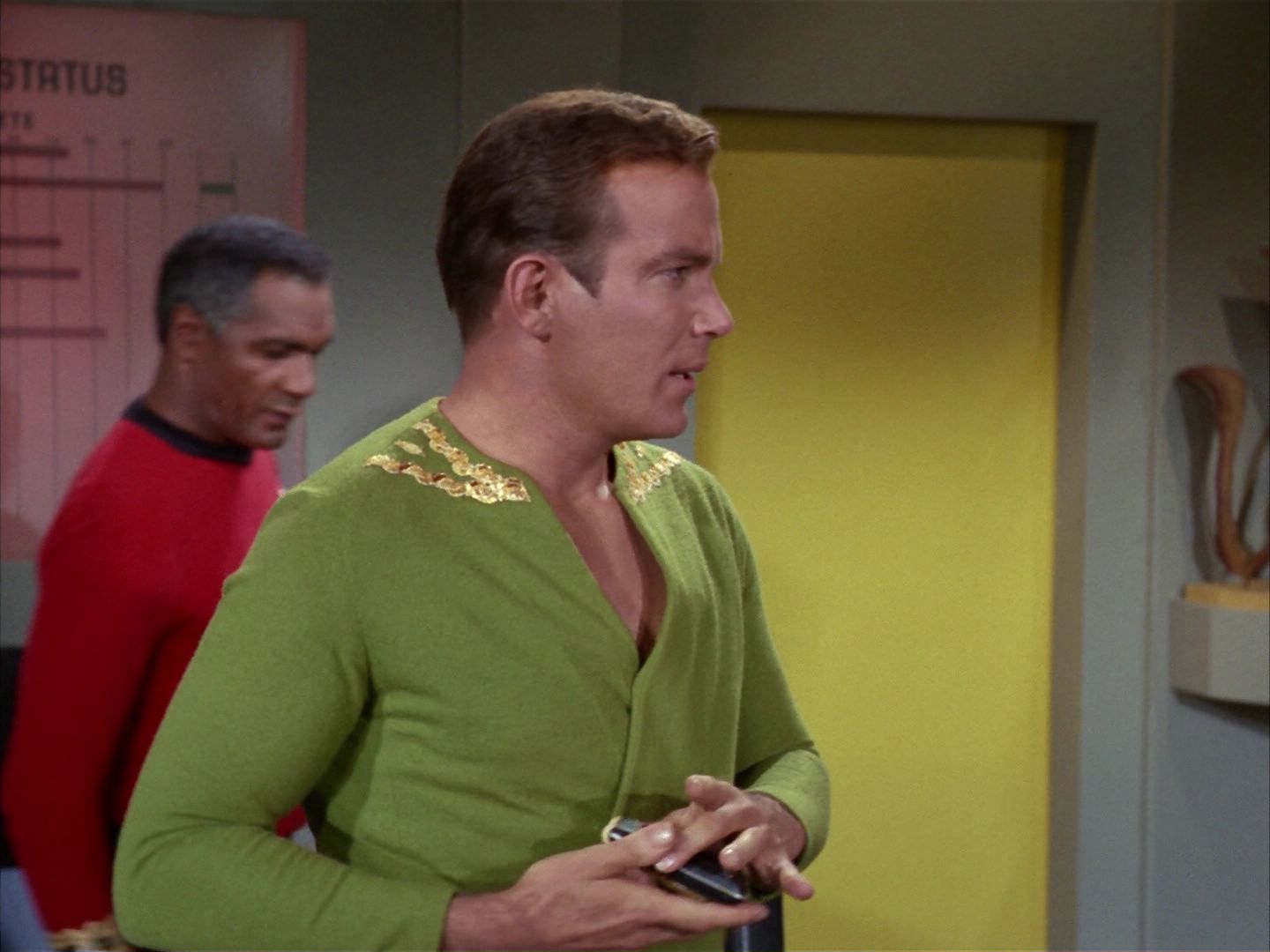 ariane179254_StarTrek_1x20_CourtMartial_0075.jpg