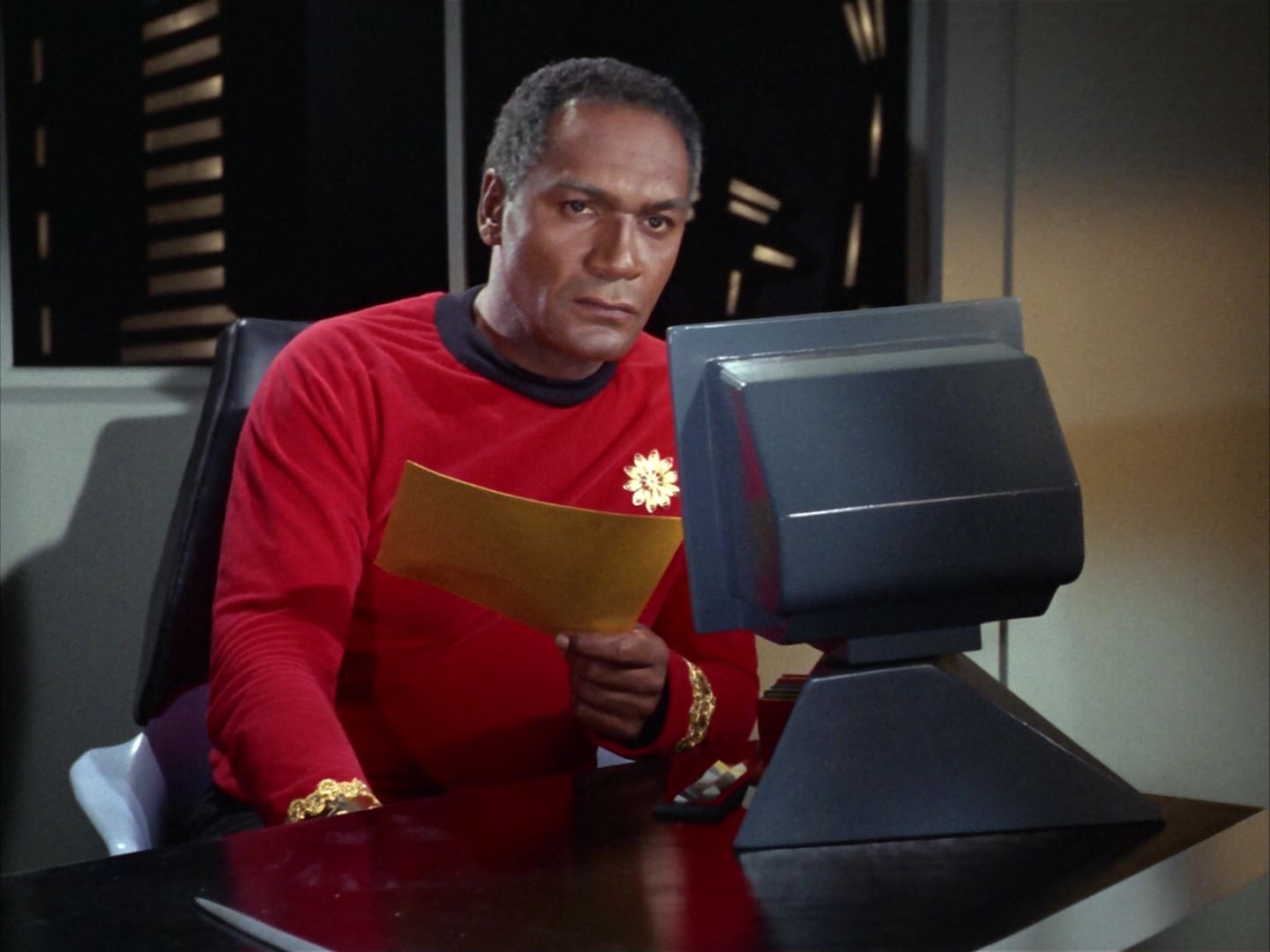 ariane179254_StarTrek_1x20_CourtMartial_0123.jpg