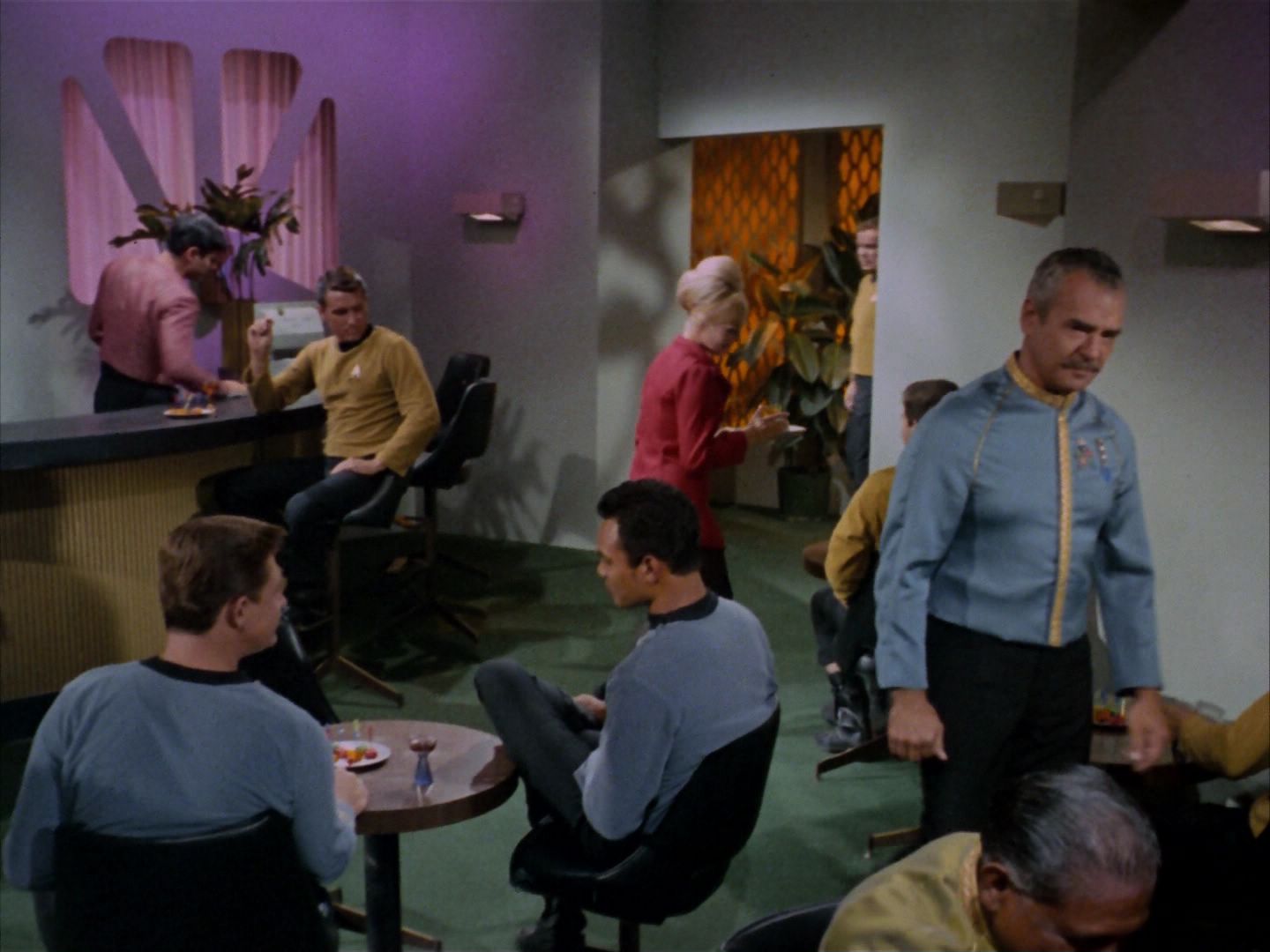 ariane179254_StarTrek_1x20_CourtMartial_0253.jpg