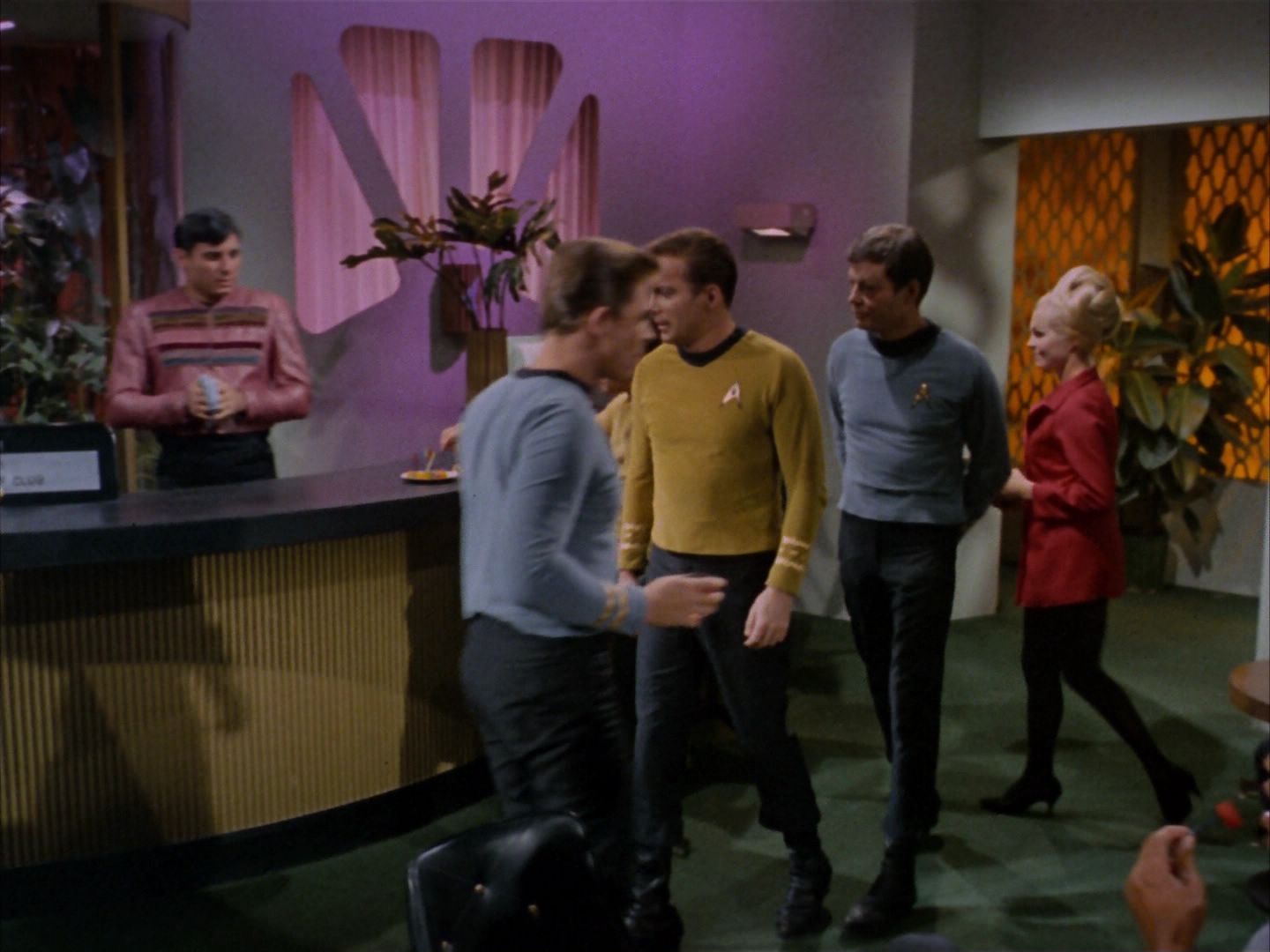 ariane179254_StarTrek_1x20_CourtMartial_0259.jpg