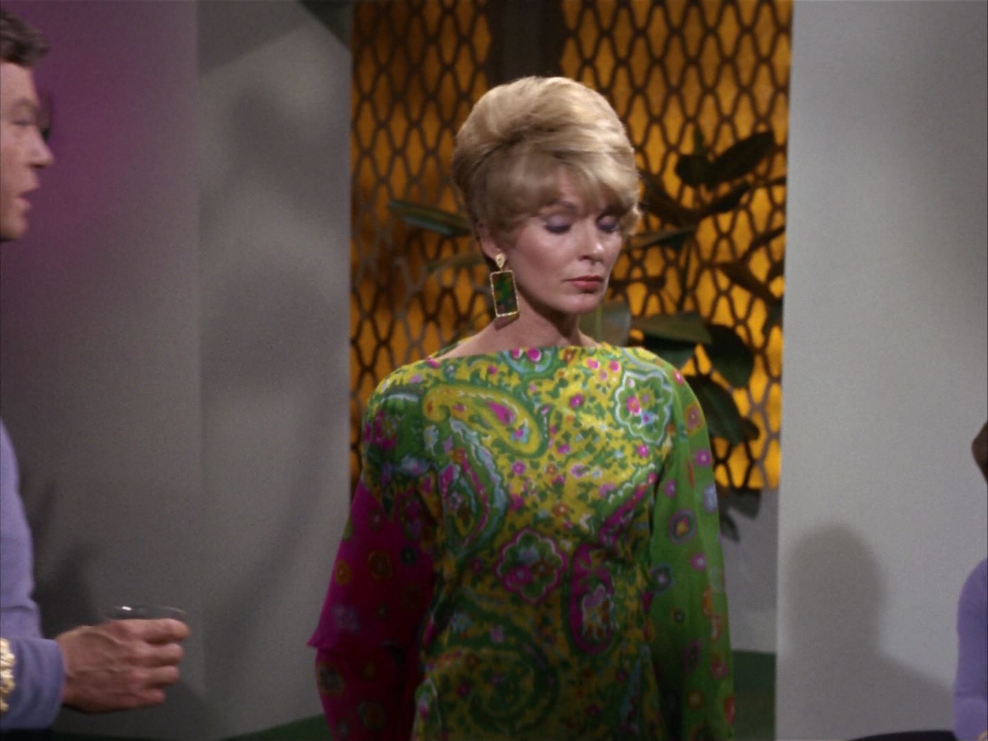 ariane179254_StarTrek_1x20_CourtMartial_0345.jpg