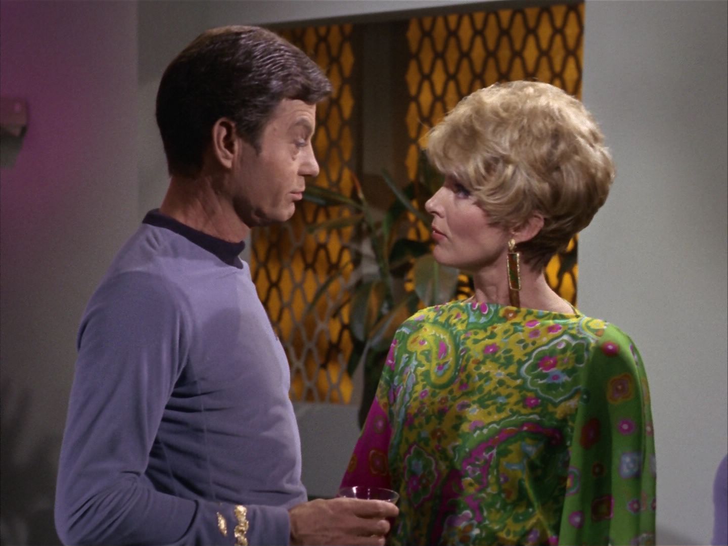 ariane179254_StarTrek_1x20_CourtMartial_0349.jpg
