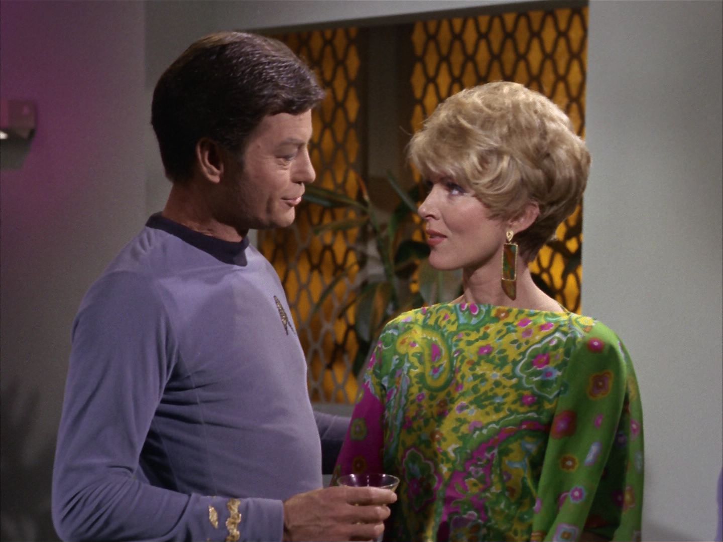 ariane179254_StarTrek_1x20_CourtMartial_0371.jpg