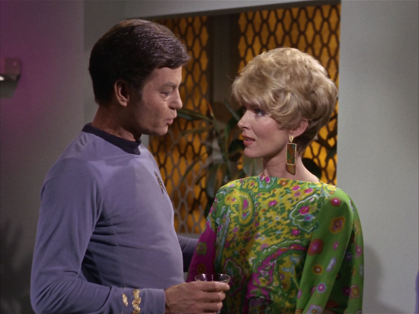 ariane179254_StarTrek_1x20_CourtMartial_0372.jpg