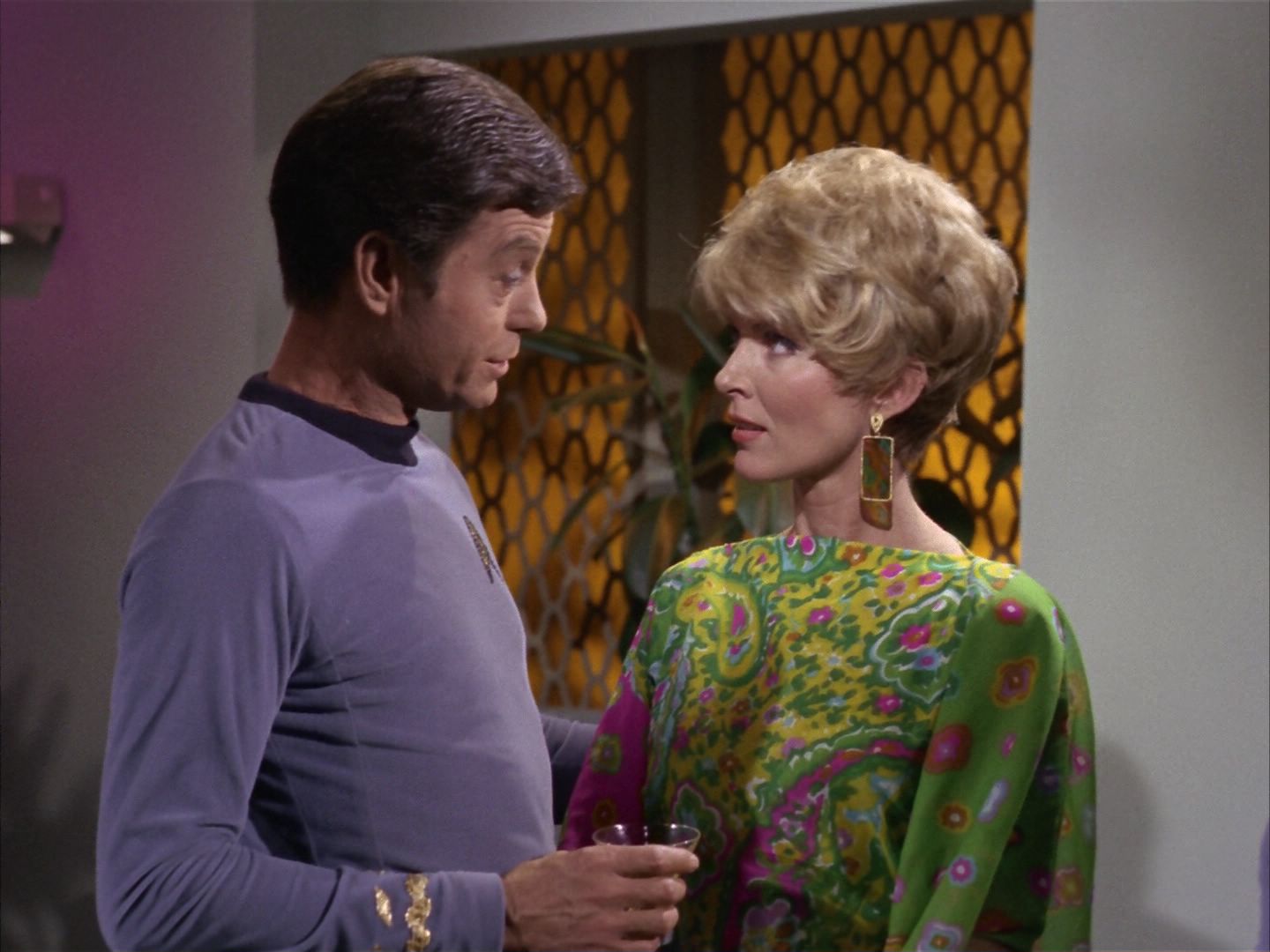 ariane179254_StarTrek_1x20_CourtMartial_0373.jpg