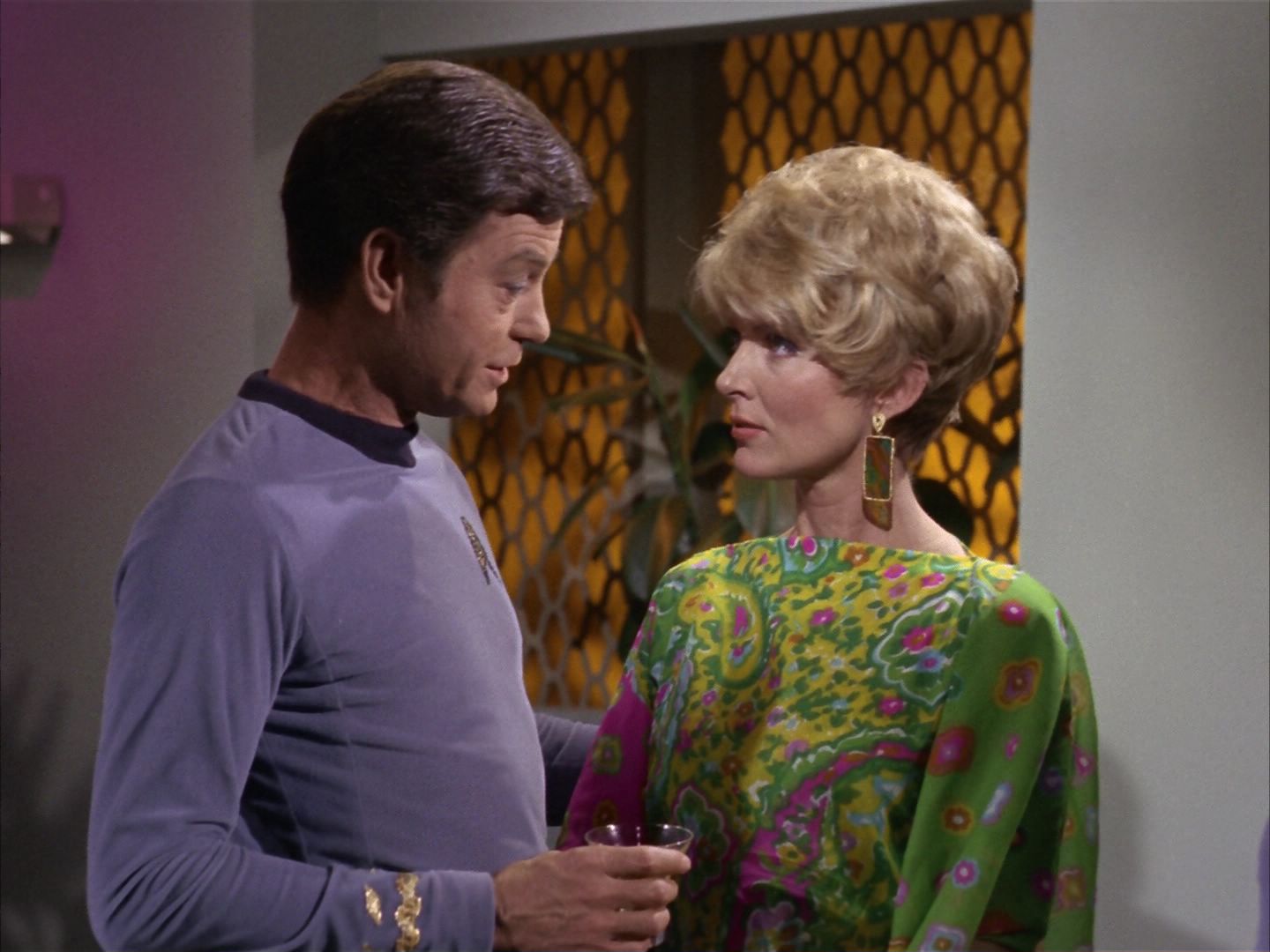 ariane179254_StarTrek_1x20_CourtMartial_0374.jpg