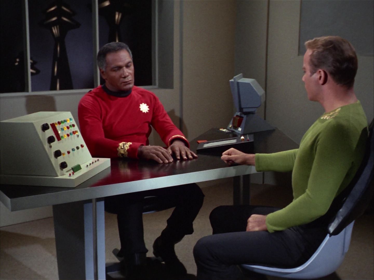ariane179254_StarTrek_1x20_CourtMartial_0386.jpg