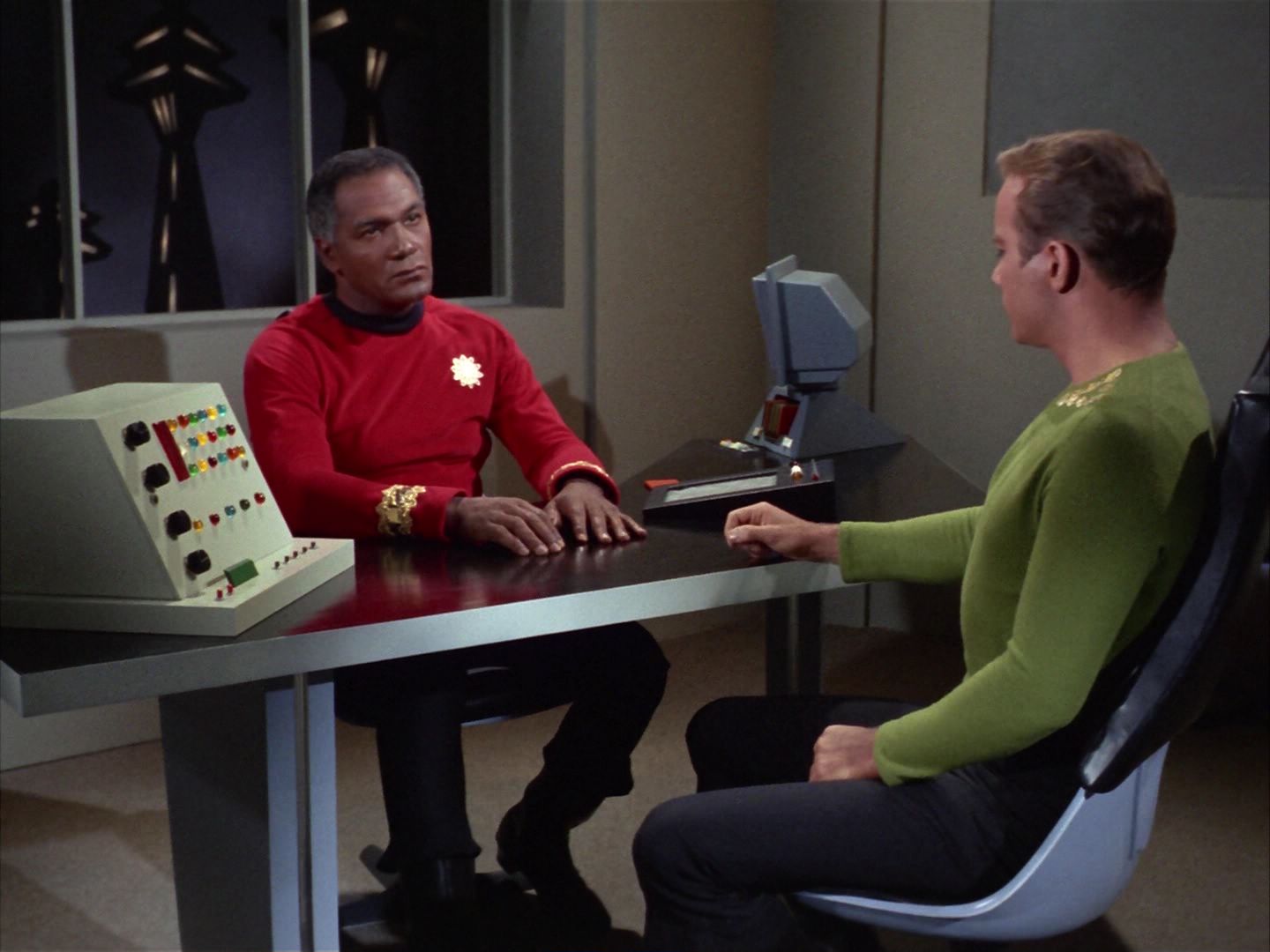 ariane179254_StarTrek_1x20_CourtMartial_0387.jpg