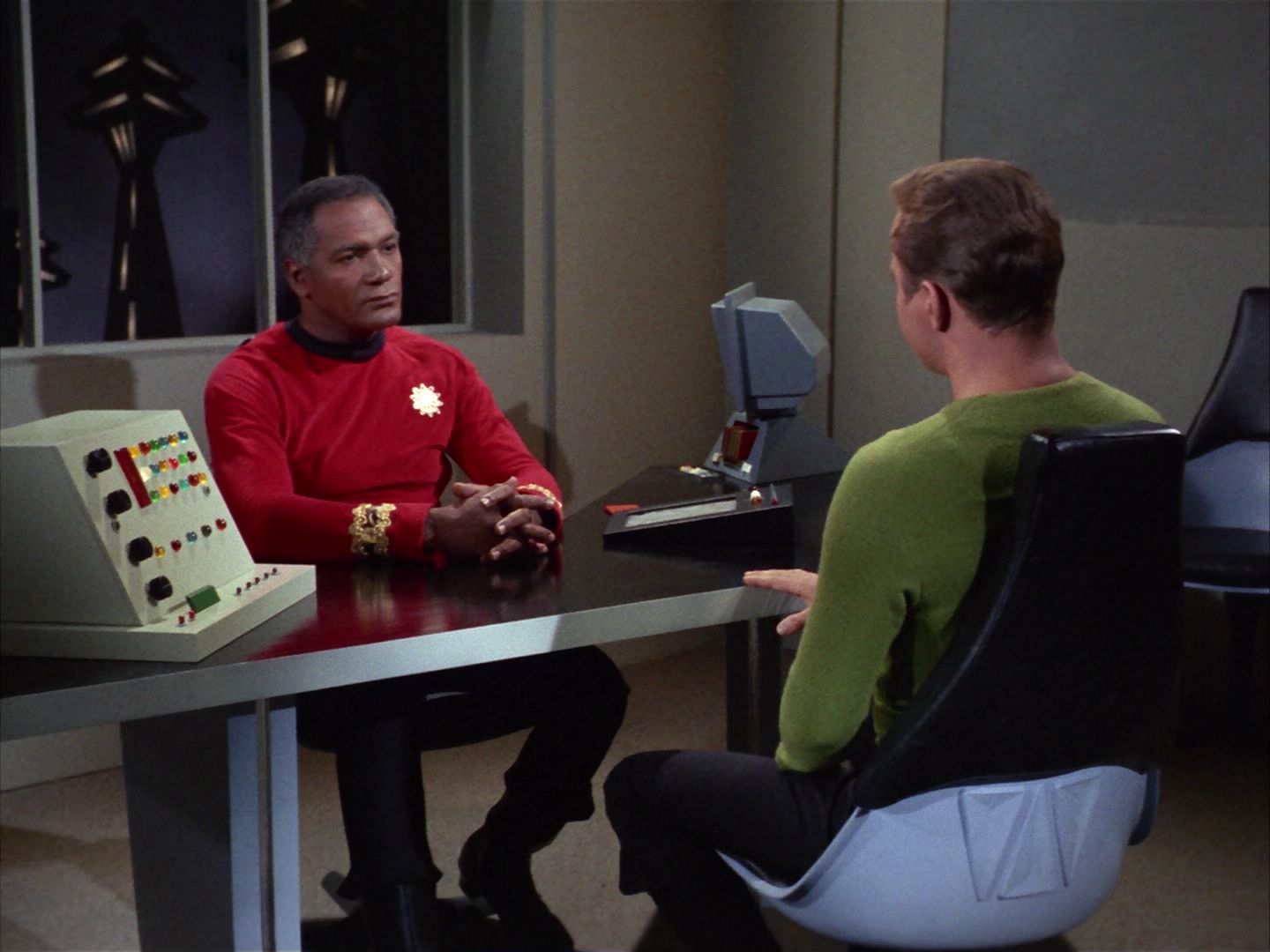 ariane179254_StarTrek_1x20_CourtMartial_0403.jpg