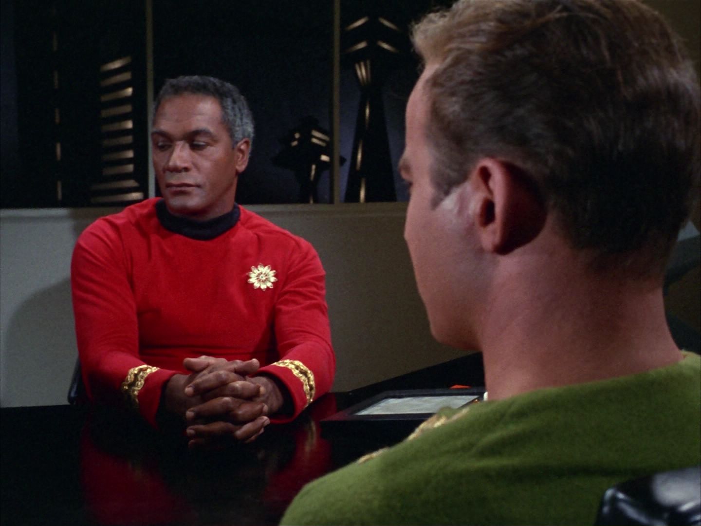 ariane179254_StarTrek_1x20_CourtMartial_0442.jpg