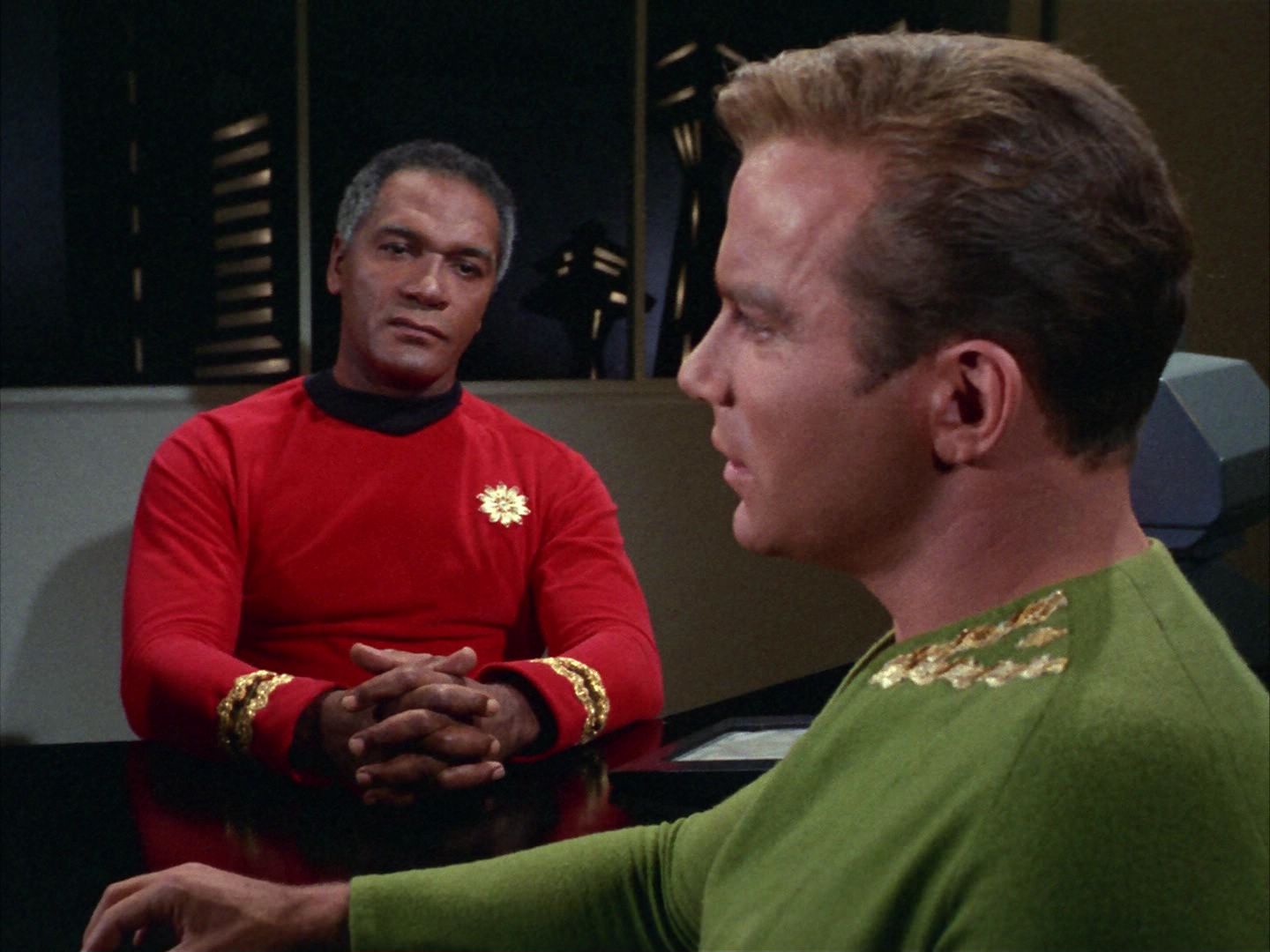 ariane179254_StarTrek_1x20_CourtMartial_0509.jpg