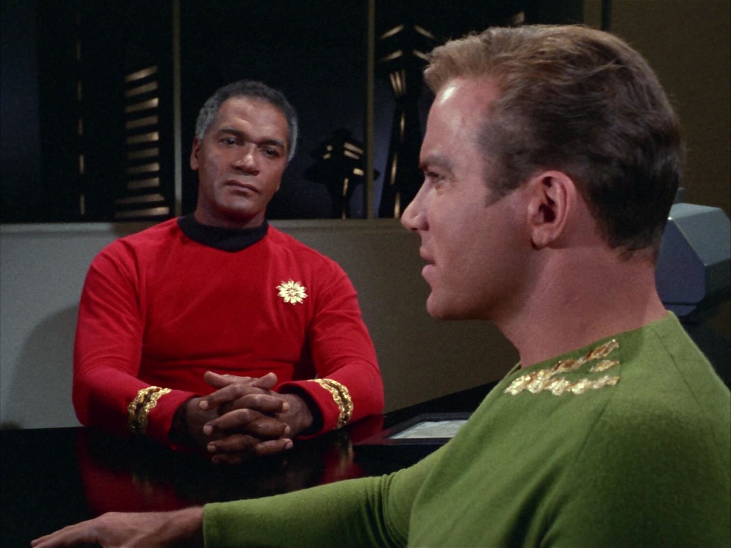 ariane179254_StarTrek_1x20_CourtMartial_0520.jpg