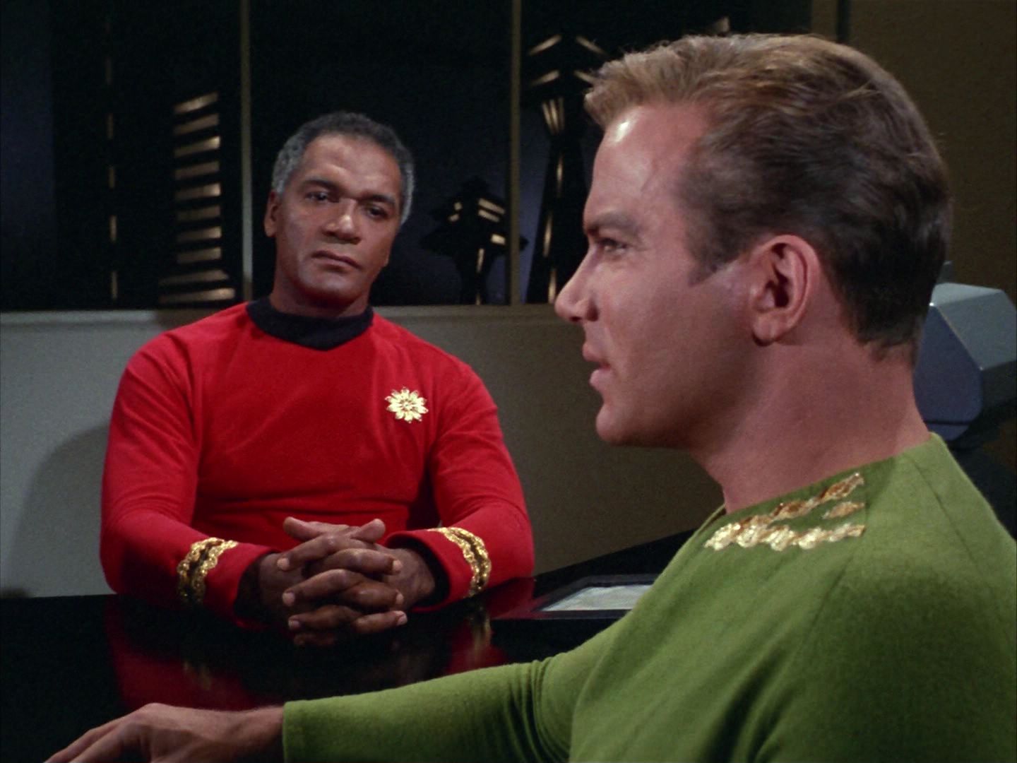 ariane179254_StarTrek_1x20_CourtMartial_0521.jpg