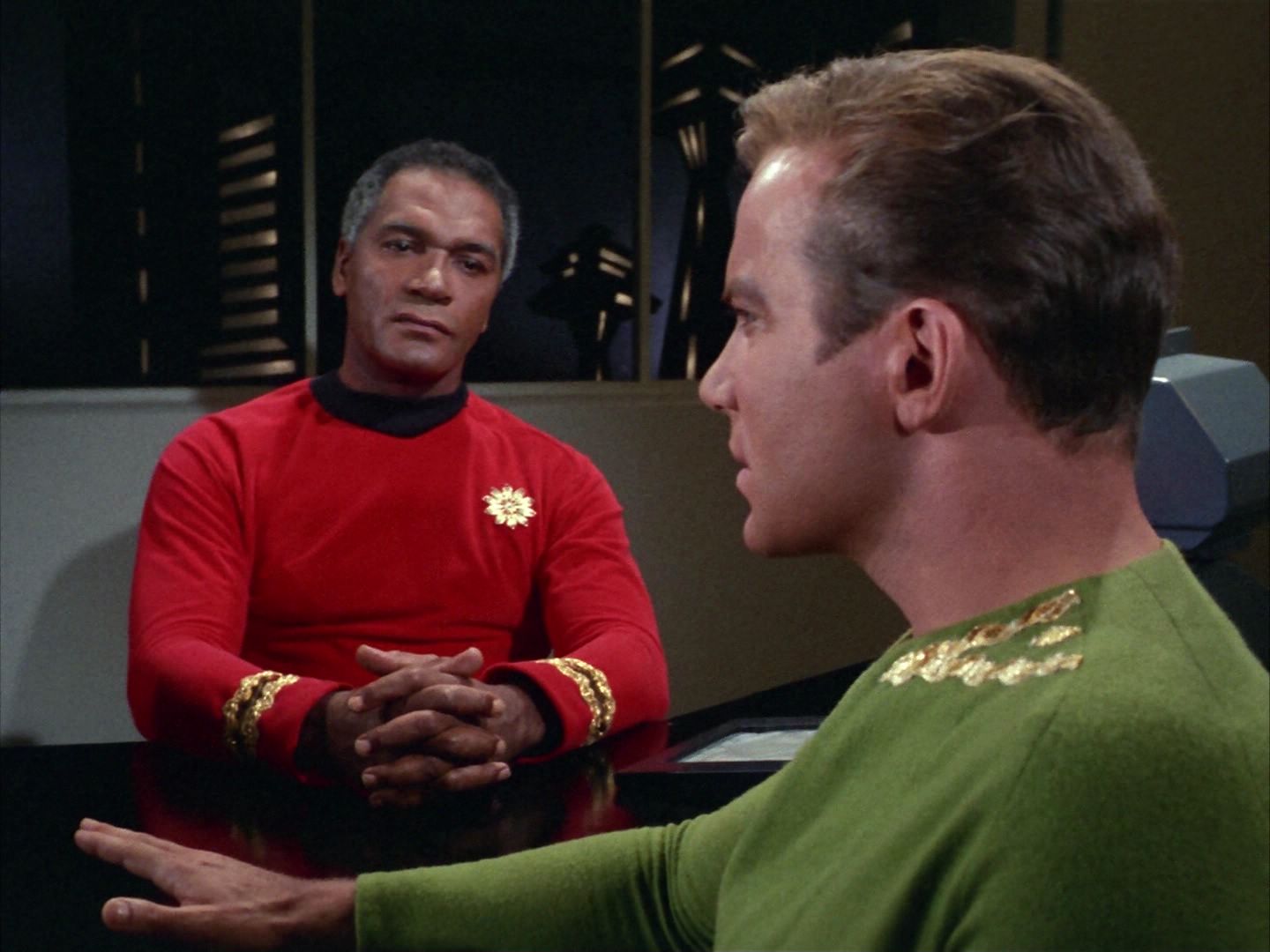 ariane179254_StarTrek_1x20_CourtMartial_0522.jpg
