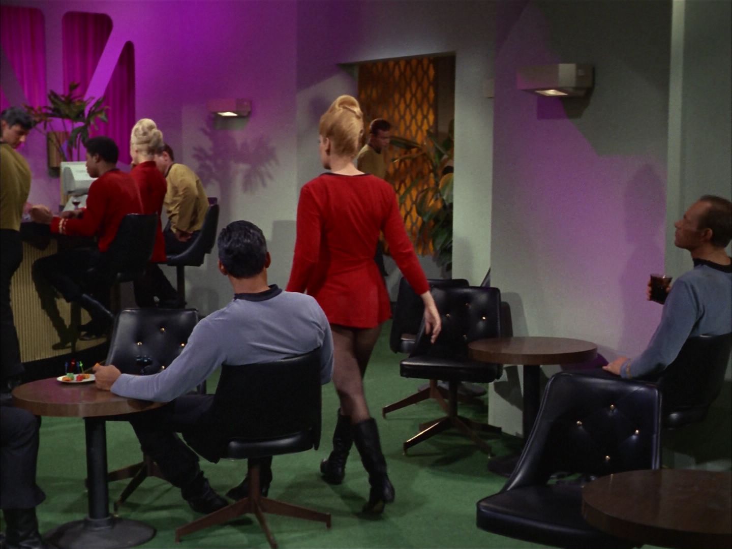 ariane179254_StarTrek_1x20_CourtMartial_0676.jpg