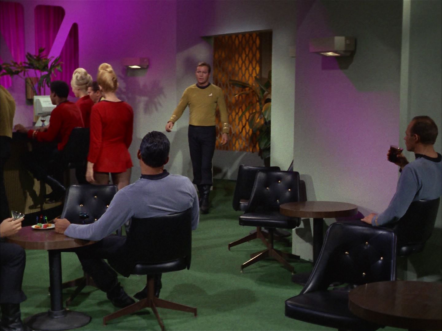 ariane179254_StarTrek_1x20_CourtMartial_0678.jpg