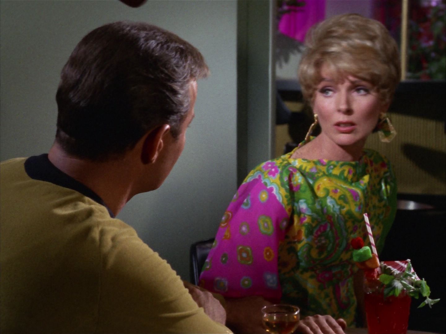 ariane179254_StarTrek_1x20_CourtMartial_0824.jpg