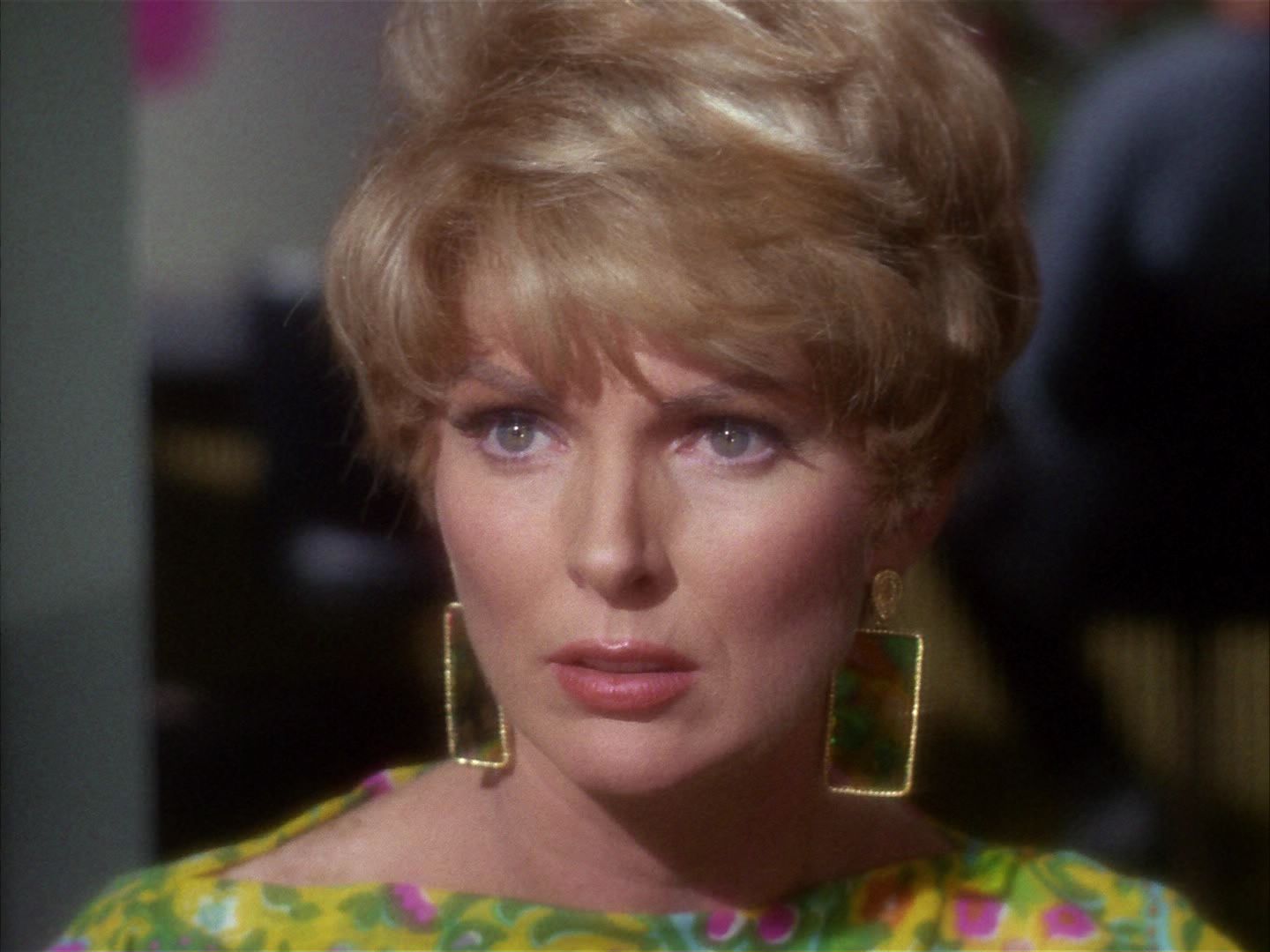 ariane179254_StarTrek_1x20_CourtMartial_0848.jpg