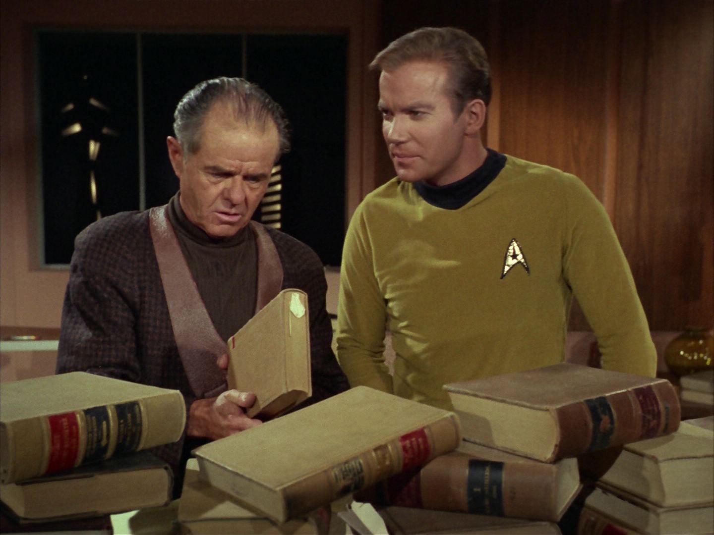 ariane179254_StarTrek_1x20_CourtMartial_0916.jpg