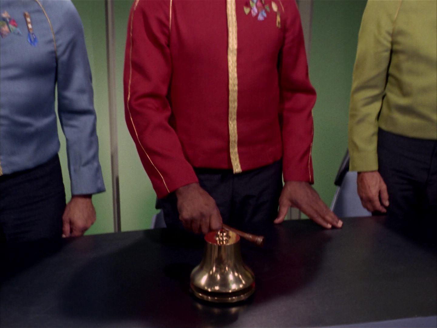 ariane179254_StarTrek_1x20_CourtMartial_0950.jpg