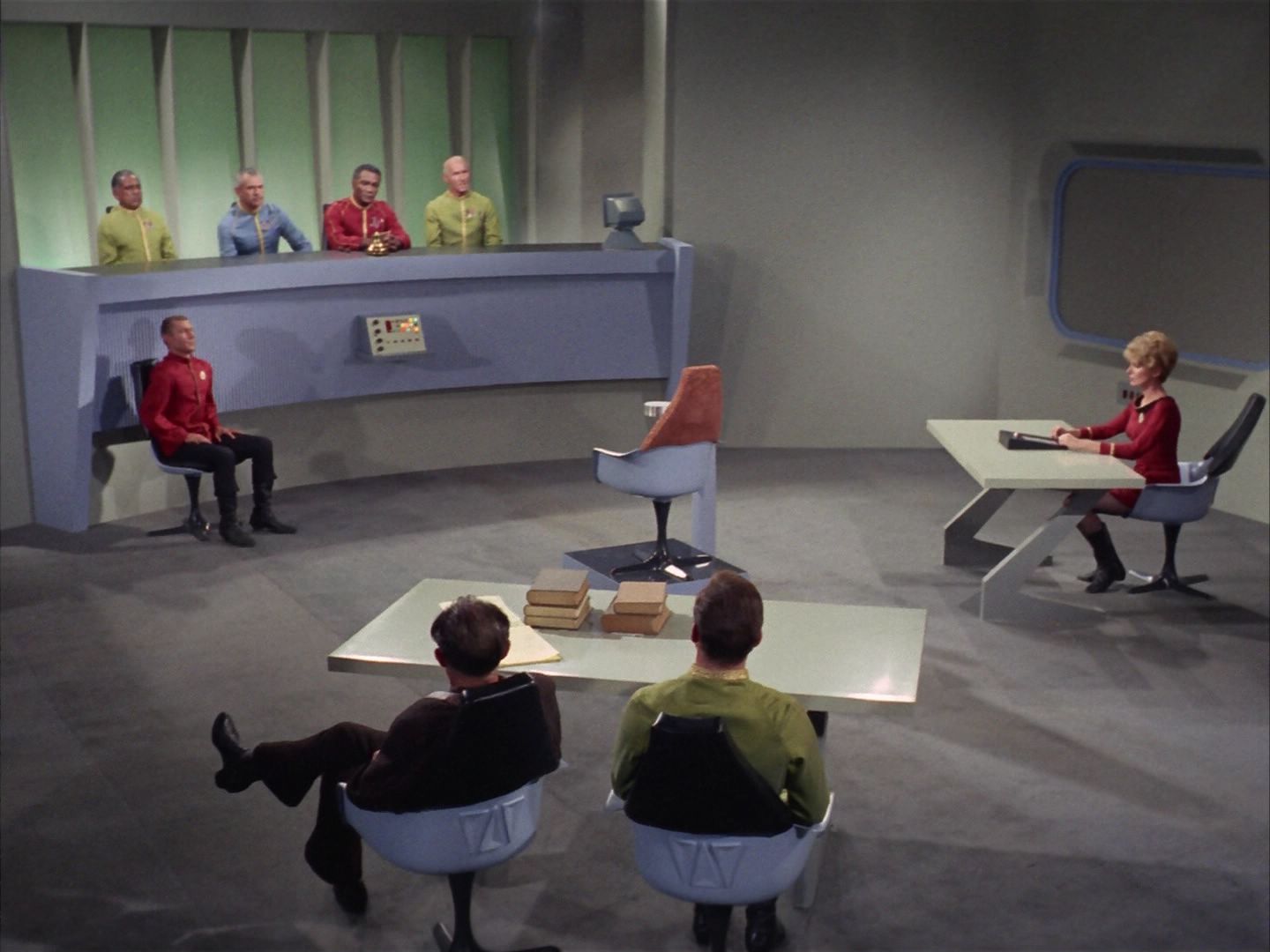 ariane179254_StarTrek_1x20_CourtMartial_1006.jpg