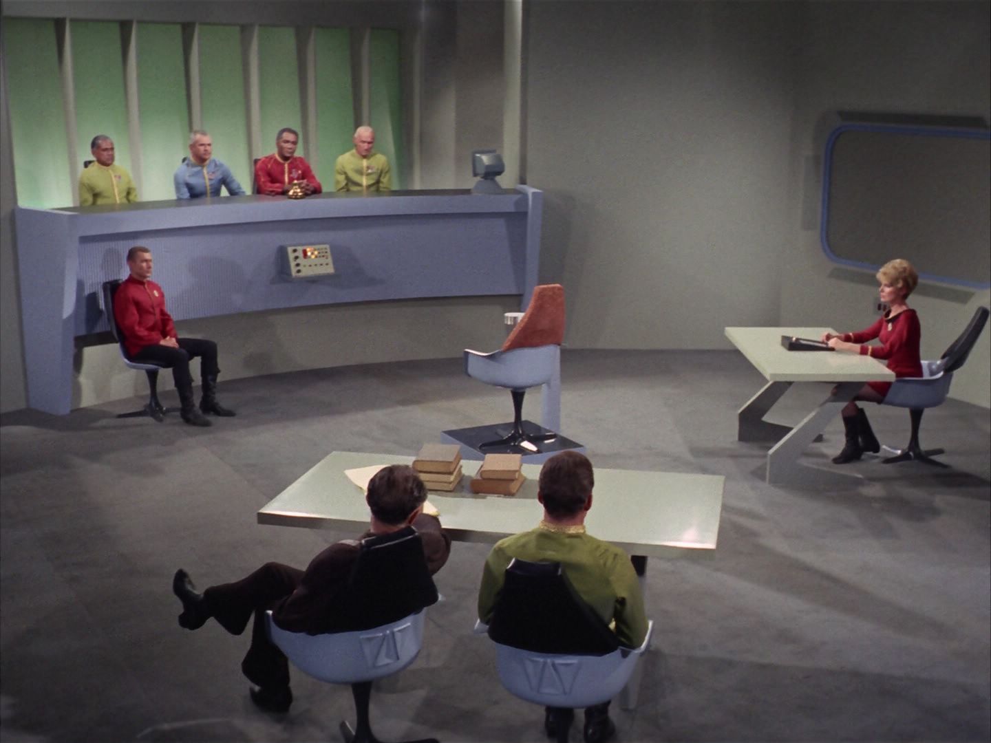 ariane179254_StarTrek_1x20_CourtMartial_1027.jpg