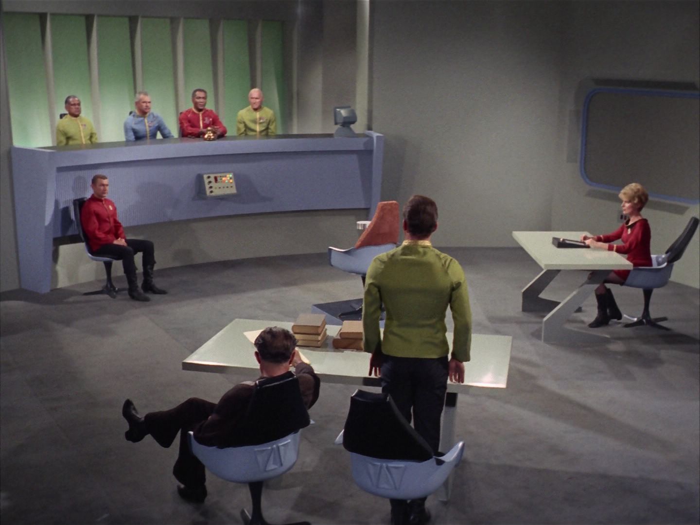 ariane179254_StarTrek_1x20_CourtMartial_1036.jpg