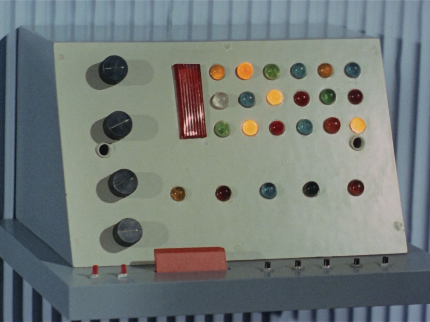 ariane179254_StarTrek_1x20_CourtMartial_1064.jpg