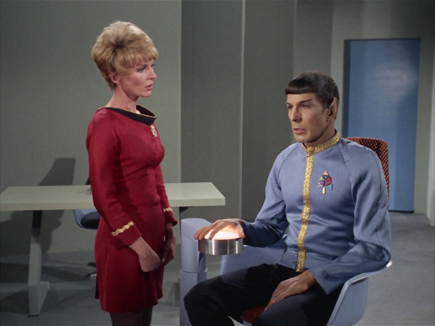 ariane179254_StarTrek_1x20_CourtMartial_1118.jpg