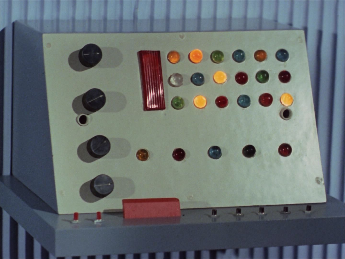 ariane179254_StarTrek_1x20_CourtMartial_1295.jpg
