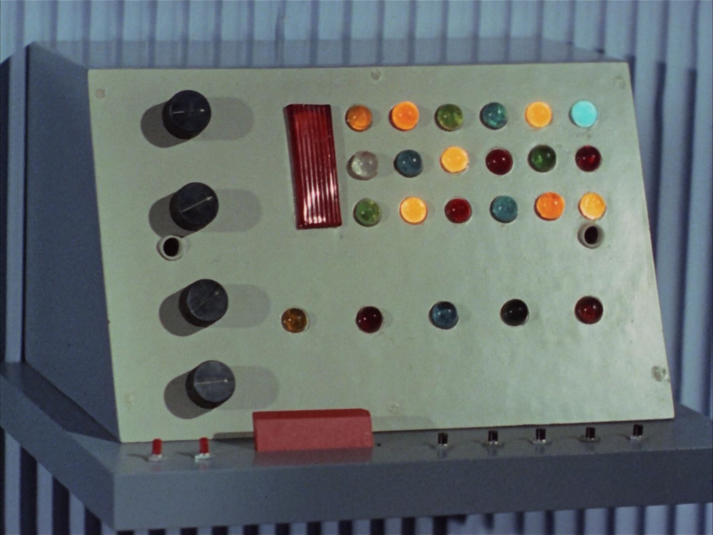 ariane179254_StarTrek_1x20_CourtMartial_1296.jpg