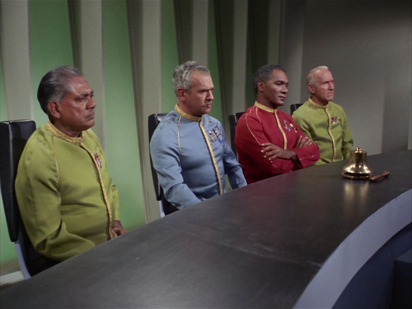 ariane179254_StarTrek_1x20_CourtMartial_1357.jpg