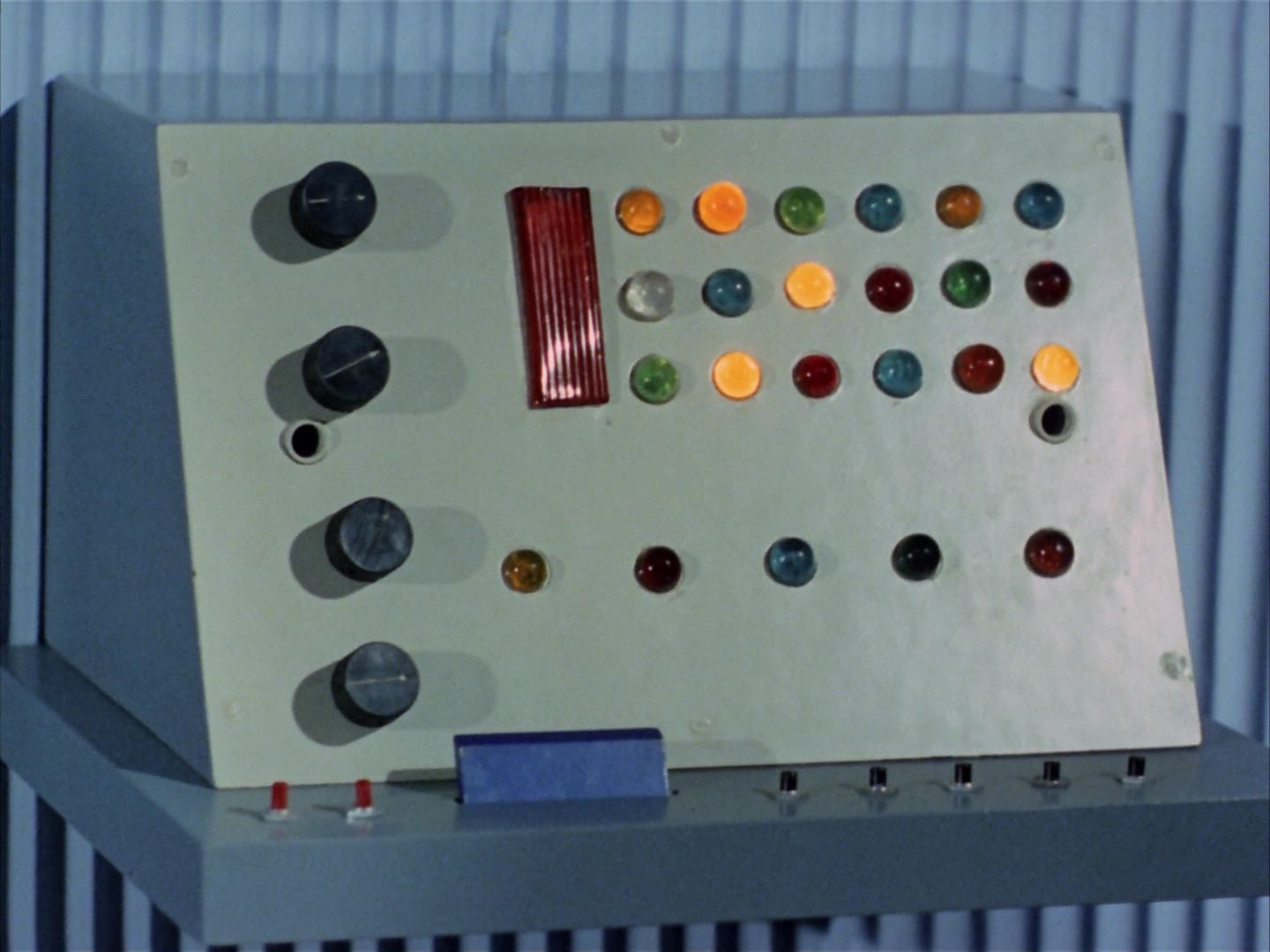 ariane179254_StarTrek_1x20_CourtMartial_1473.jpg