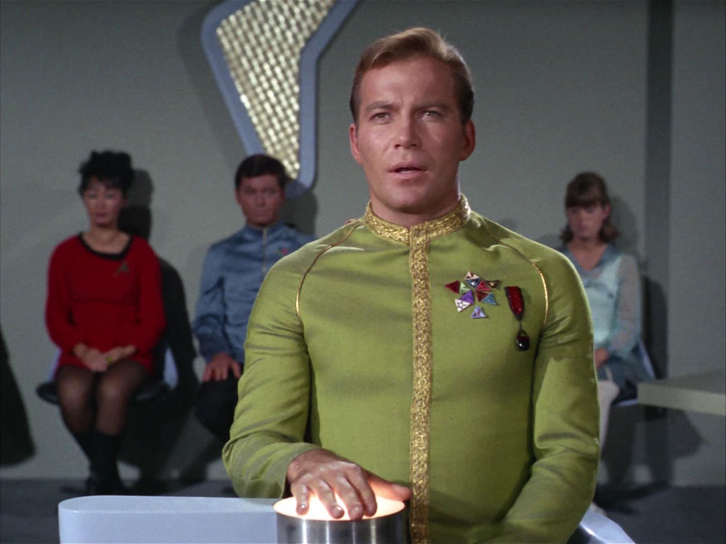 ariane179254_StarTrek_1x20_CourtMartial_1540.jpg