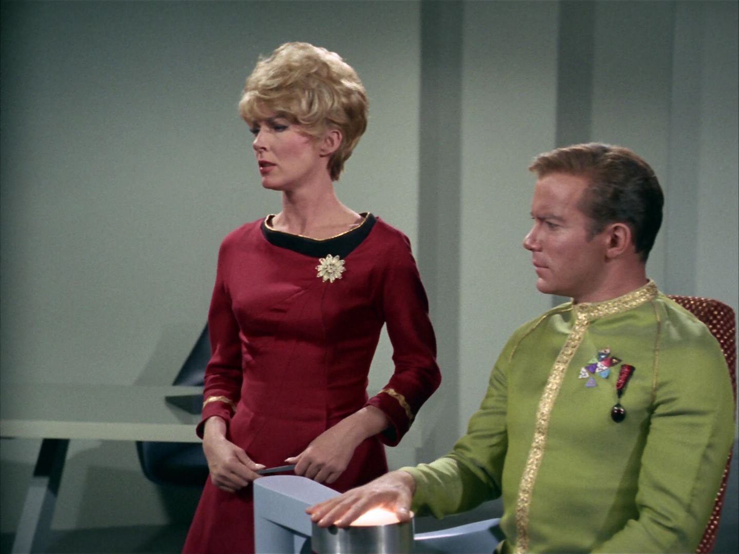 ariane179254_StarTrek_1x20_CourtMartial_1655.jpg
