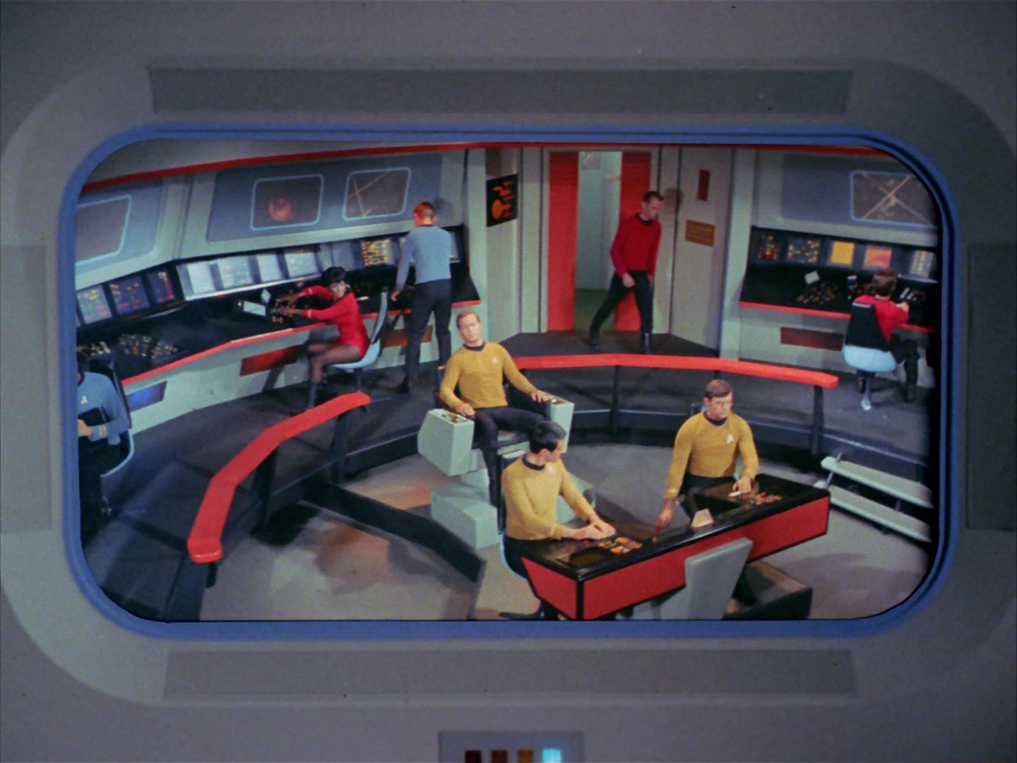 ariane179254_StarTrek_1x20_CourtMartial_1720.jpg