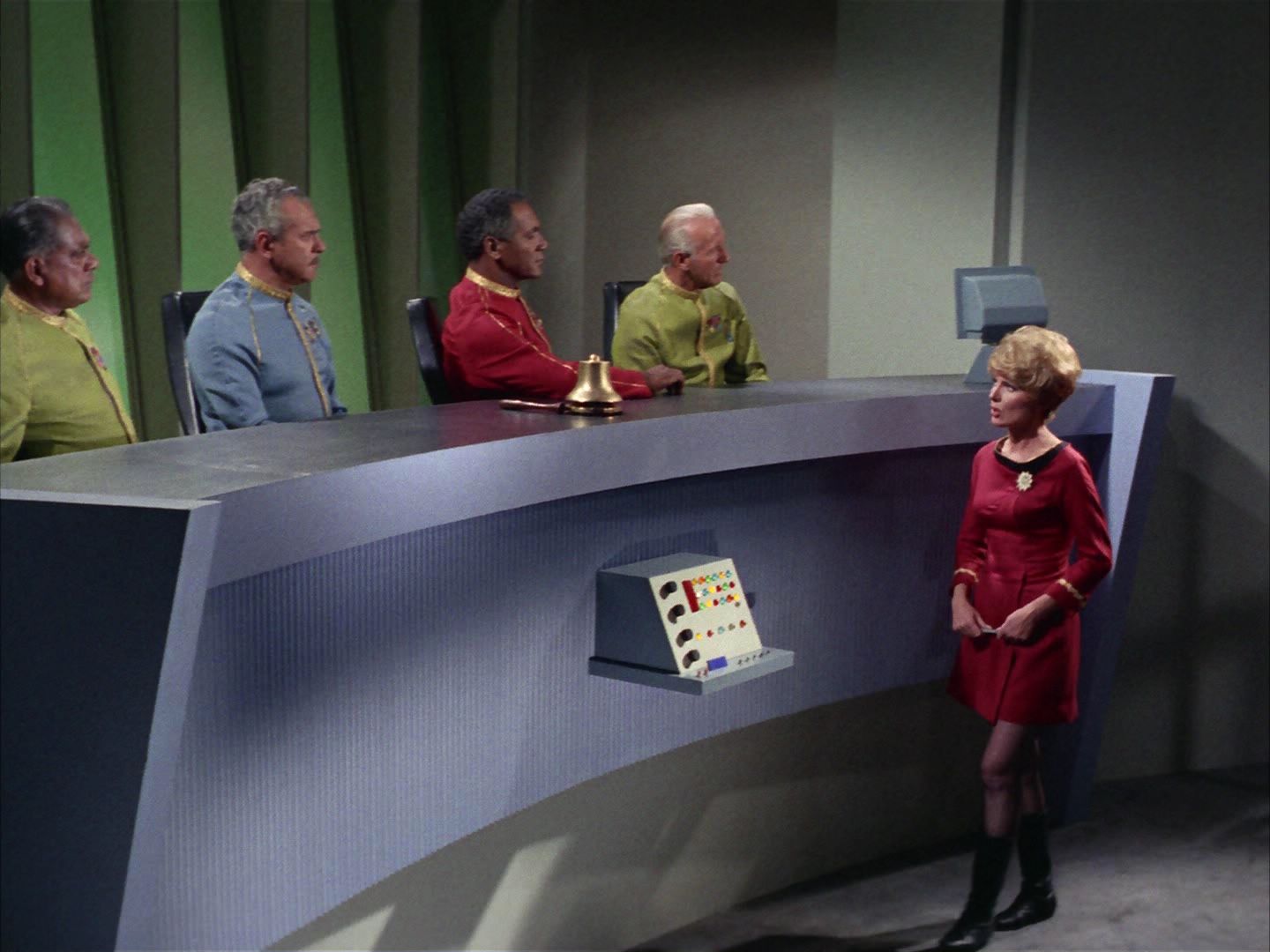 ariane179254_StarTrek_1x20_CourtMartial_1810.jpg