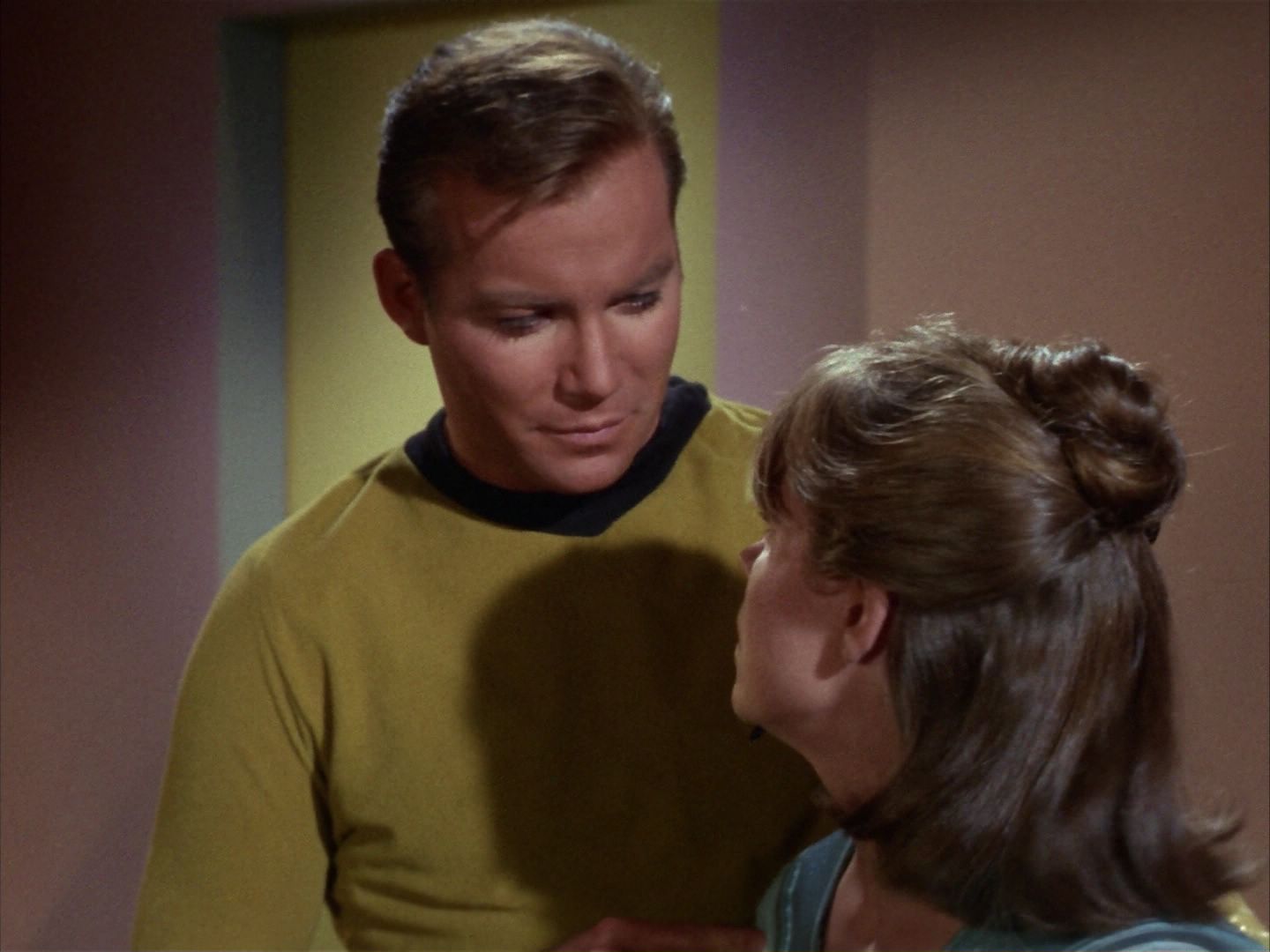 ariane179254_StarTrek_1x20_CourtMartial_1967.jpg