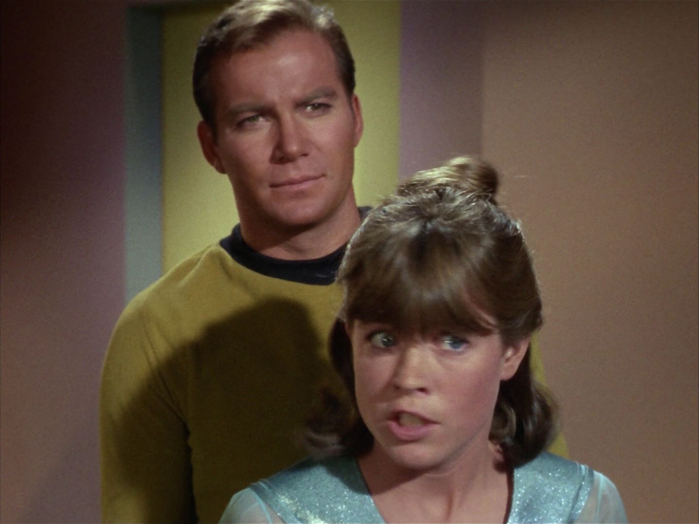 ariane179254_StarTrek_1x20_CourtMartial_1992.jpg