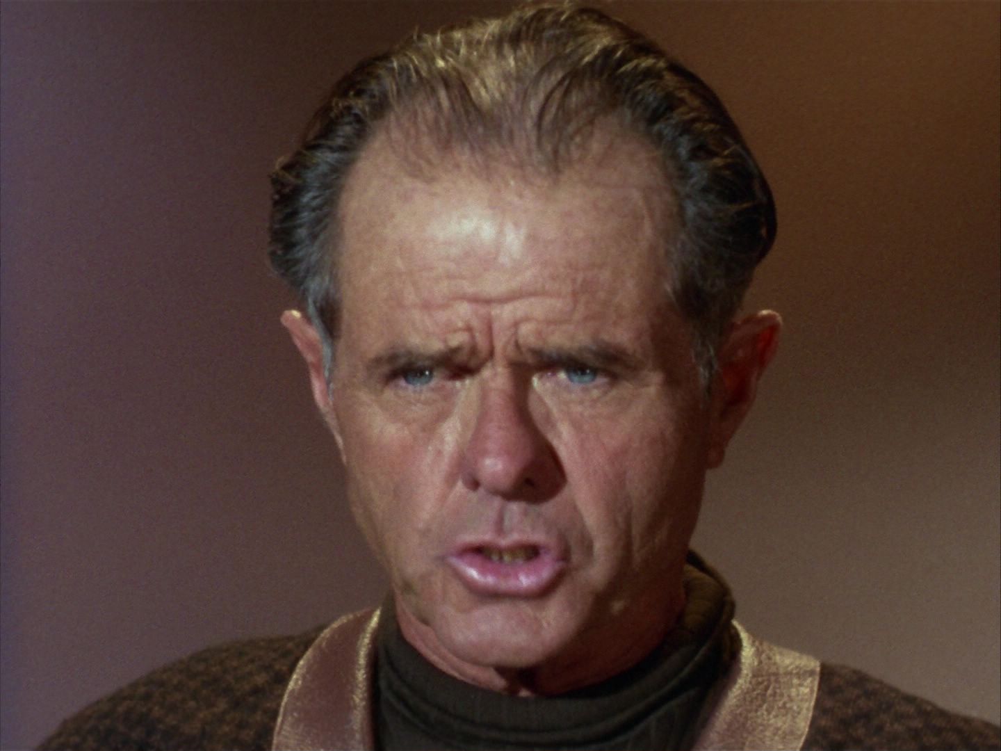 ariane179254_StarTrek_1x20_CourtMartial_2000.jpg