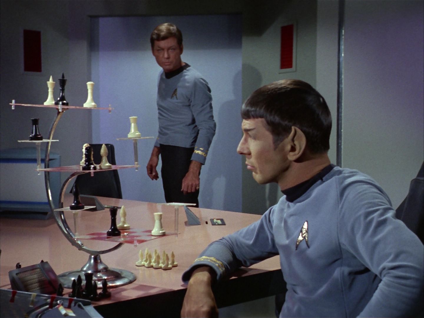 ariane179254_StarTrek_1x20_CourtMartial_2045.jpg