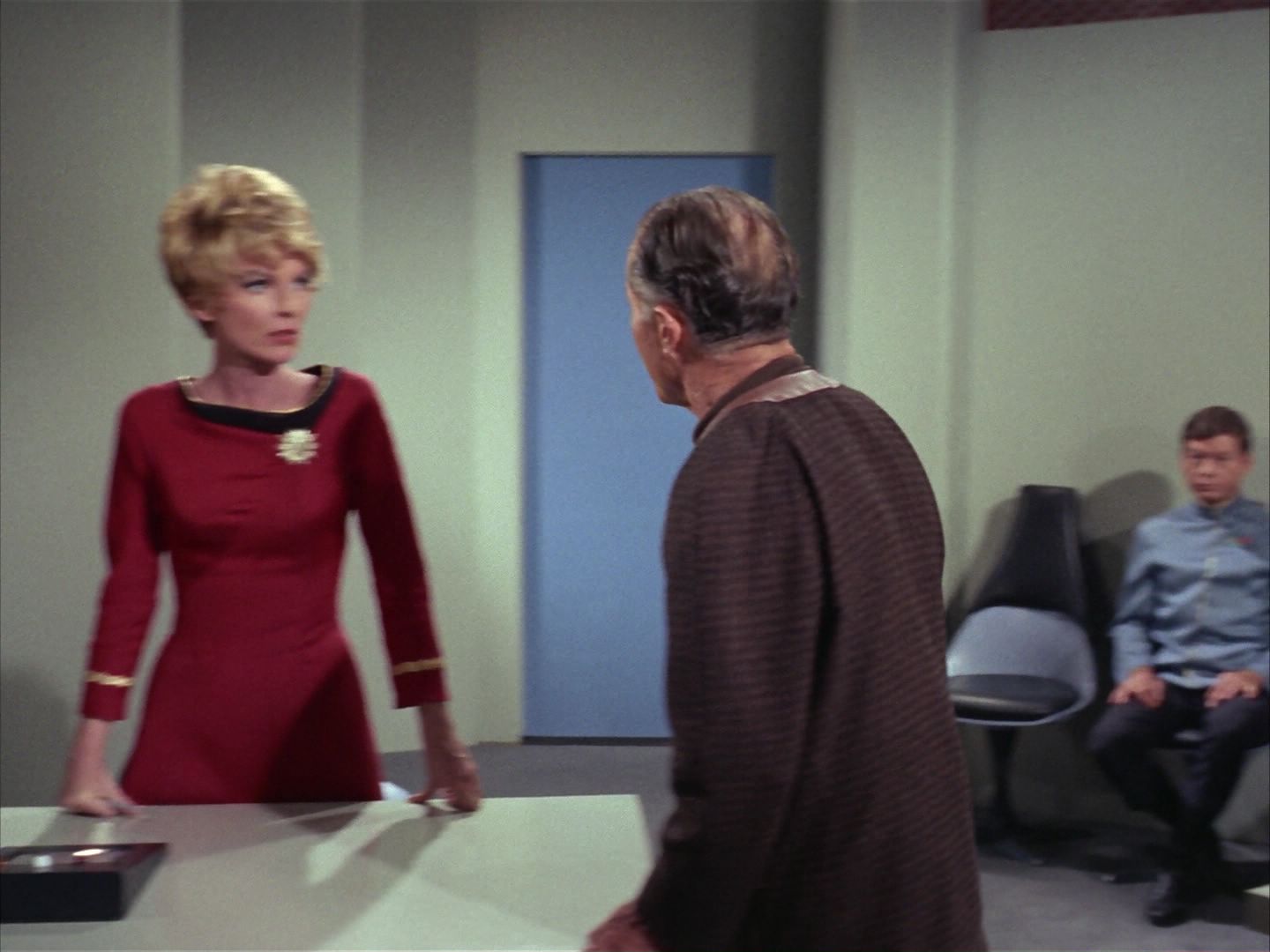 ariane179254_StarTrek_1x20_CourtMartial_2163.jpg