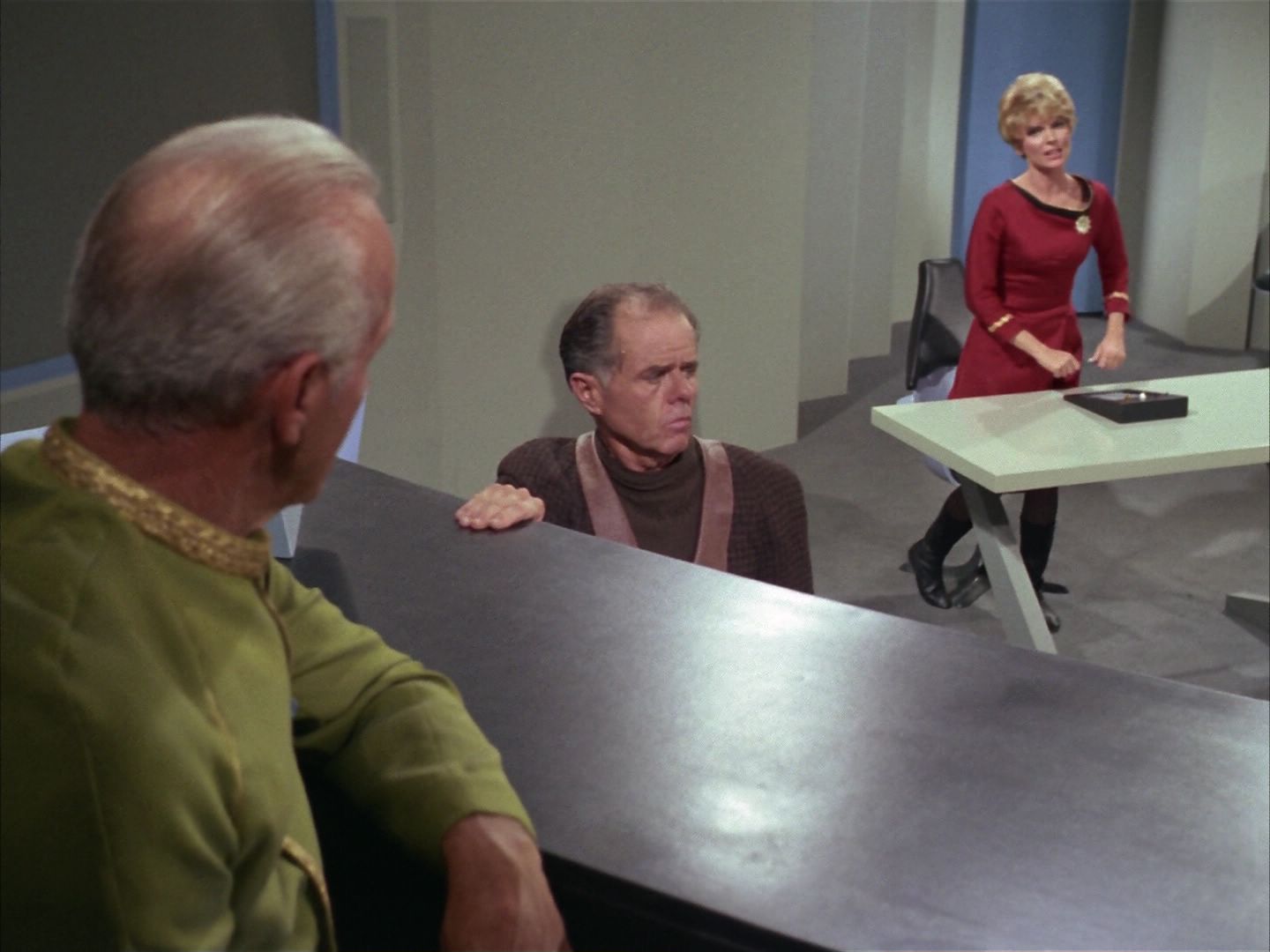 ariane179254_StarTrek_1x20_CourtMartial_2217.jpg