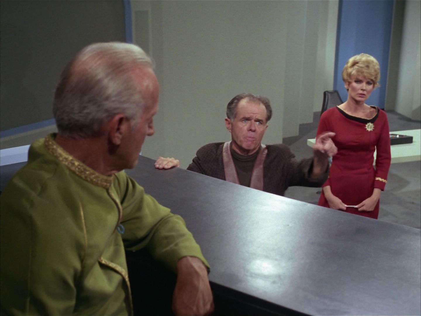 ariane179254_StarTrek_1x20_CourtMartial_2242.jpg