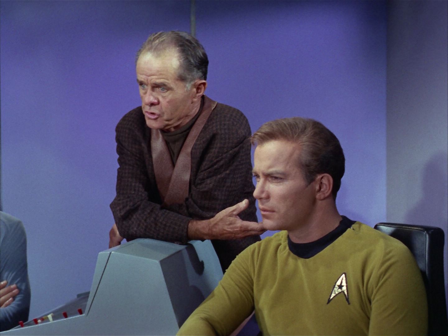 ariane179254_StarTrek_1x20_CourtMartial_2410.jpg